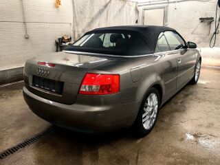 Audi A4 2.5 120kW
