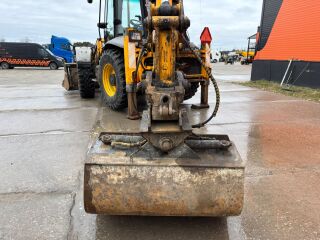 JCB 4 CX 4x4 81kW