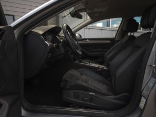 Volkswagen Passat 2.0 147kW