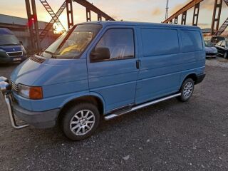 Volkswagen Transporter Kasten 2.4 TDI 57kW