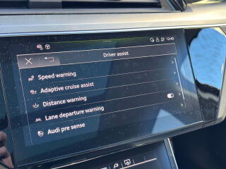 Audi Q8 e-tron 55 quattro S line Exclusive 300kW