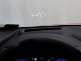 Toyota C-HR Premiere Edition Plug-in Hybrid 2.0 111кВ