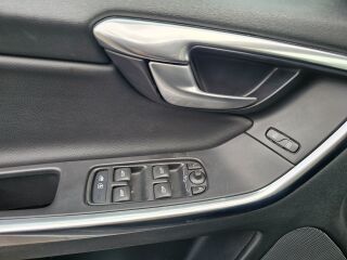 Volvo XC60 Summum 2.4 158kW