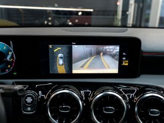 Mercedes-Benz A 180 AMG Line 1.3 100kW