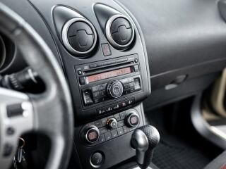 Nissan Qashqai 2.0 104кВ