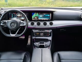 Mercedes-Benz E 350 AMG Black Edition 3.0 V6 190kW