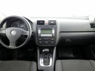 Volkswagen Golf Comfortline ATM 1.6 75kW