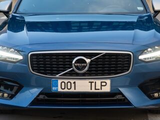 Volvo S90 D5 R-Design AWD 2.0 173kW