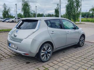 Nissan LEAF Tekna - 40Kwh - Akuga 80кВ