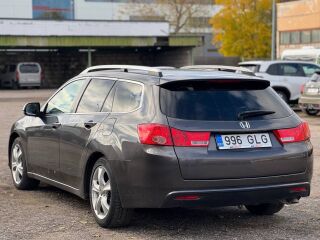 Honda Accord 2.2 110kW
