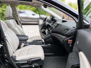 Honda CR-V Facelift Options 2.0 114kW