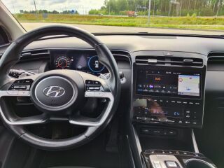 Hyundai Tucson Premium 1.6 100кВ
