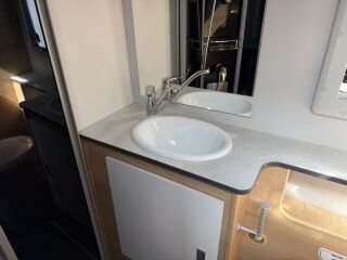 Giottiline SIENA 385 Premiere Edition 100 LiFePO4 2.2 103kW