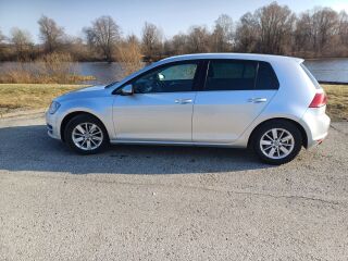 Volkswagen Golf 1.2 77kW