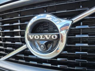 Volvo XC60 AWD R-Design FuIl Options Osmium Grey 2.0 140кВ