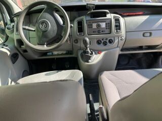Opel Vivaro 2.5 107кВ