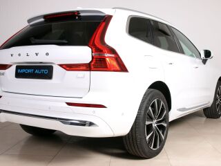 Volvo XC60 AWD PLUS BRIGHT INTELLI SAFE PRO 2.0 T6 Recharge Long Range Plug In Hybrid