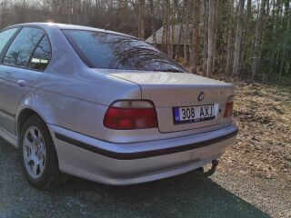 BMW 530 2.9 135kW