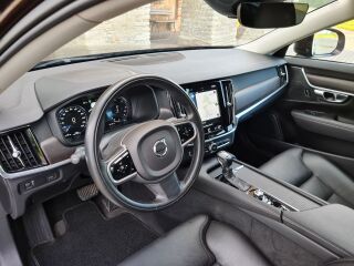 Volvo V90 Cross Country 2.0 140kW