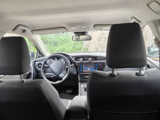 Toyota Auris 1.8 73kW