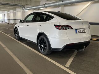 Tesla Model Y Dual Motor Long Range AWD 378kW