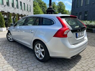 Volvo V60 2.4 R5 D6 158kW