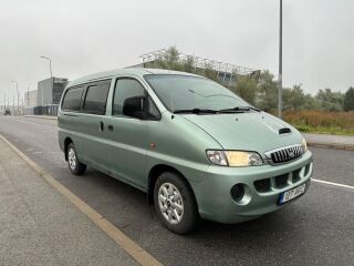 Hyundai H1 2.5 74kW