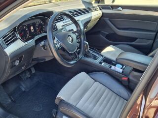 Volkswagen Passat 1.8 132kW