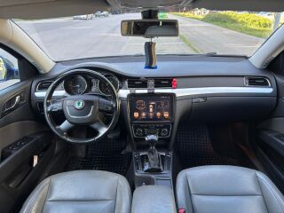Skoda Superb HIGHLINE 2.0 R4 TDI 103kW