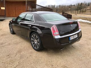 Lancia Thema PLATINUM 3.0 CRDi 176kW