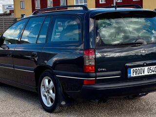 Opel Omega Irmscher 3.0 V6 155kW