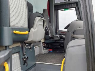 Volvo 9900 B12B 338kW