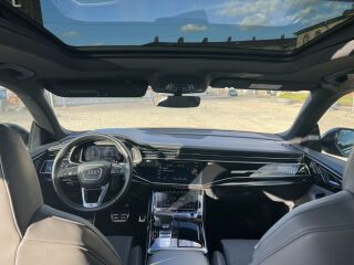 Audi Q8 S-line 3.0 210kW