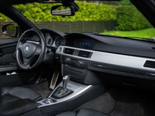 BMW 325 3.0 160kW