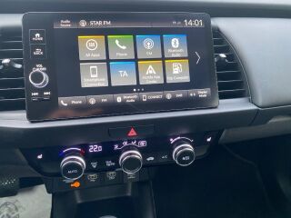 Honda Jazz Elegance Hybrid 1.5 72kW