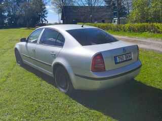 Skoda Superb 1.9 96kW