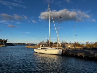 Beneteau Oceanis 31 Yanmar 3YM20 15кВ