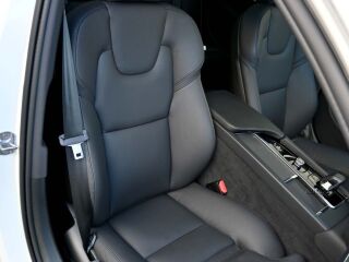 Volvo V90 Cross Country AWD H&K ULTIMATE BRIGHT INTELLI 2.0 B4 KERS Mild Hybrid 2024 145kW