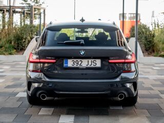BMW 330 xDrive M-Sportpakett 3.0 195kW
