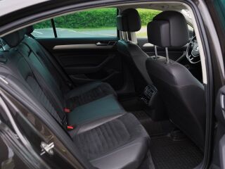 Volkswagen Passat 2.0 TDI 140kW
