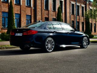 BMW 520 M-Sportpakett Shadowline xDrive 2.0 140kW