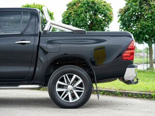 Toyota Hilux 2.4 110kW