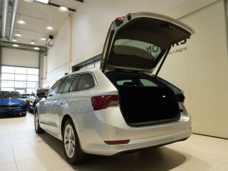 Skoda Octavia ELEGANCE COMBI 2.0 TDI 110kW