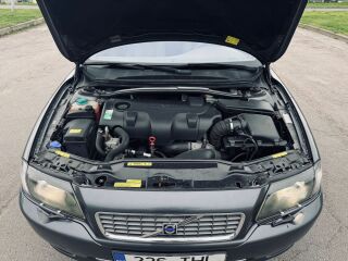 Volvo S80 Summum 2.4 R5 D5 120kW