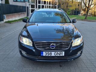 Volvo V70 SUMMUM Polar + 2.0 140kW
