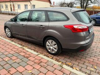 Ford Focus 1.0 74кВ