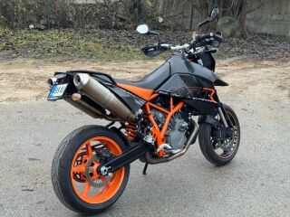 KTM 950 Supermoto V2 72kW