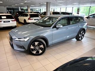 Volvo V60 Cross Country AWD INSCRIPTION INTELLI SAFE PRO 2.0 B4 mild hybrid 145kW