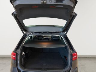 Volkswagen Passat Variant 4motion R-Line 2.0 TDI 140kW