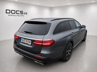 Mercedes-Benz E 400 All-Trac Avantgarde 2.9 243кВ